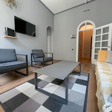 Apartments White Pearl Sadova Odessa Eksteriør billede